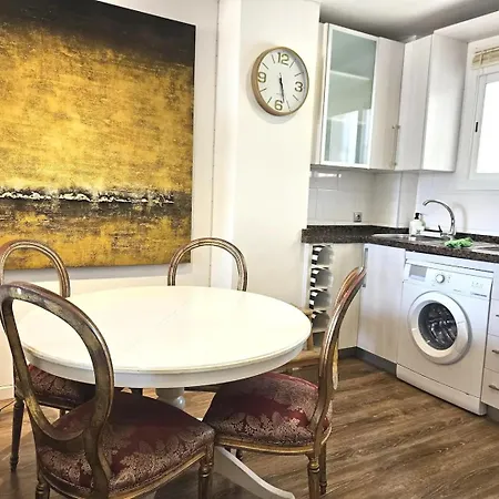 Pass The Keys Original In Strategic Area Apartment *